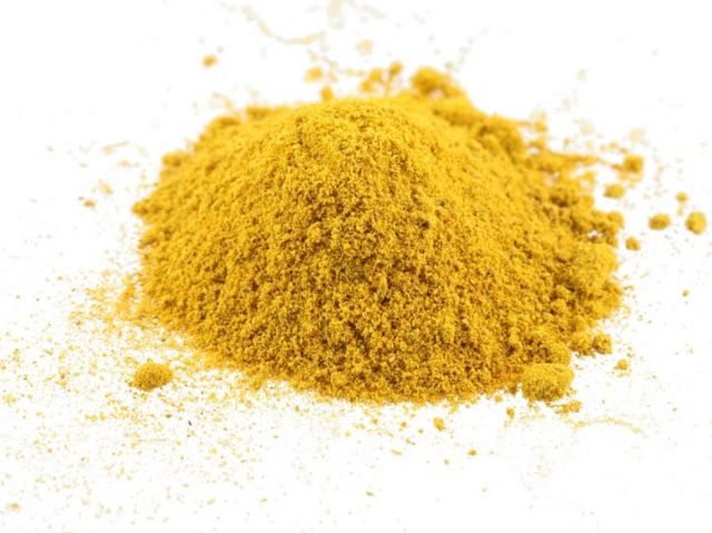 Желтая глина для лица, свойства и рецепты
